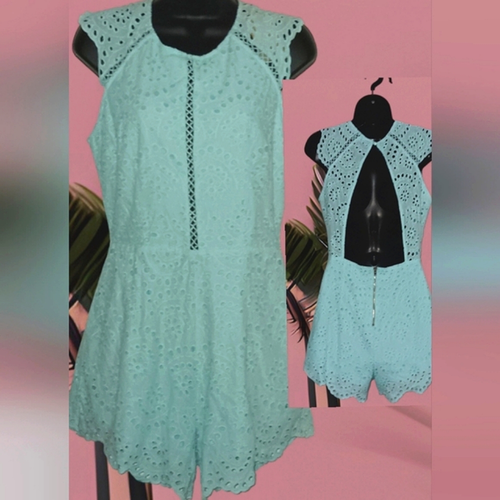 - EYELET LOVERS SUMMER  BACKLESS ROMPER NWT